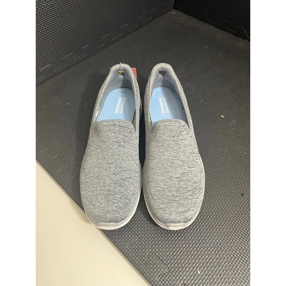 NEW Skechers GoWalk‎ 6 Slip On Womens 10 Grey Heathered Walking Shoes 124507 GRY
